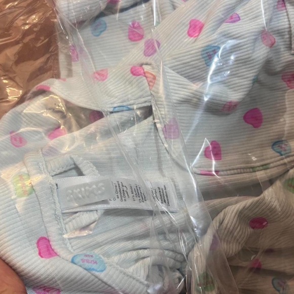 SKIMS Women's Heart Print Pajama Set S - Picture 7 of 8